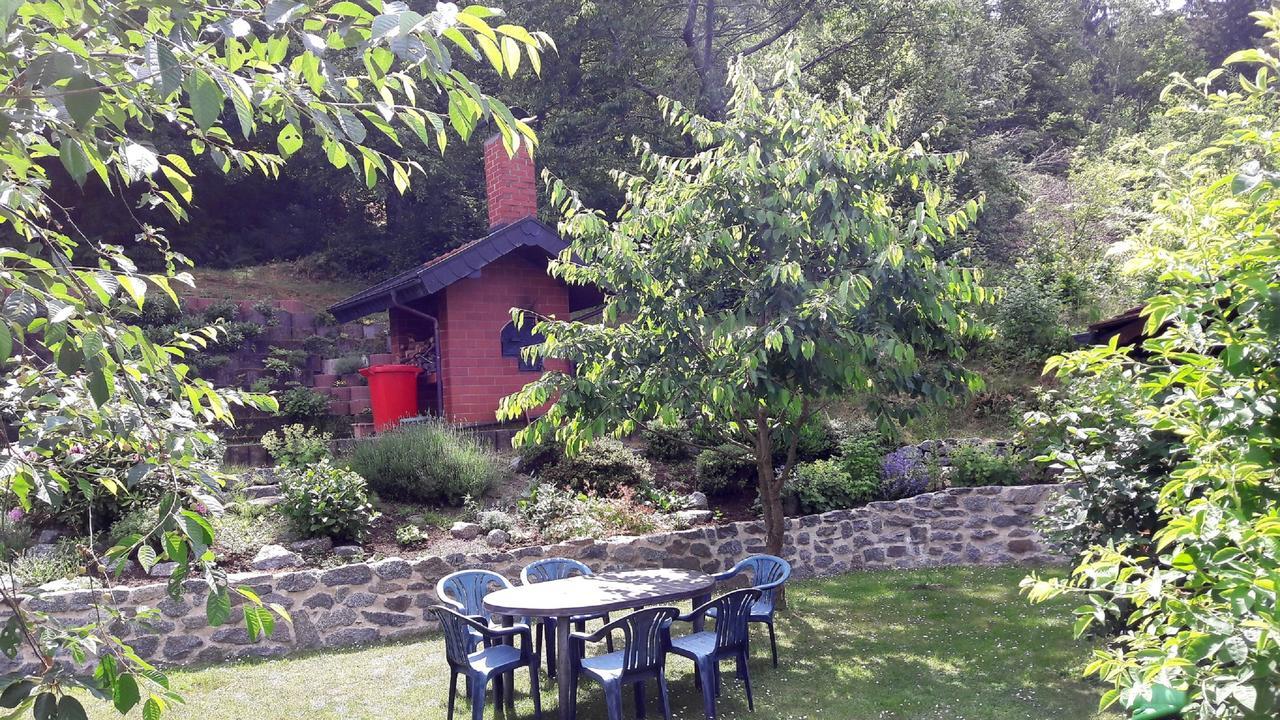 Hotel Garni Berghof Heigenbruecken Exterior photo